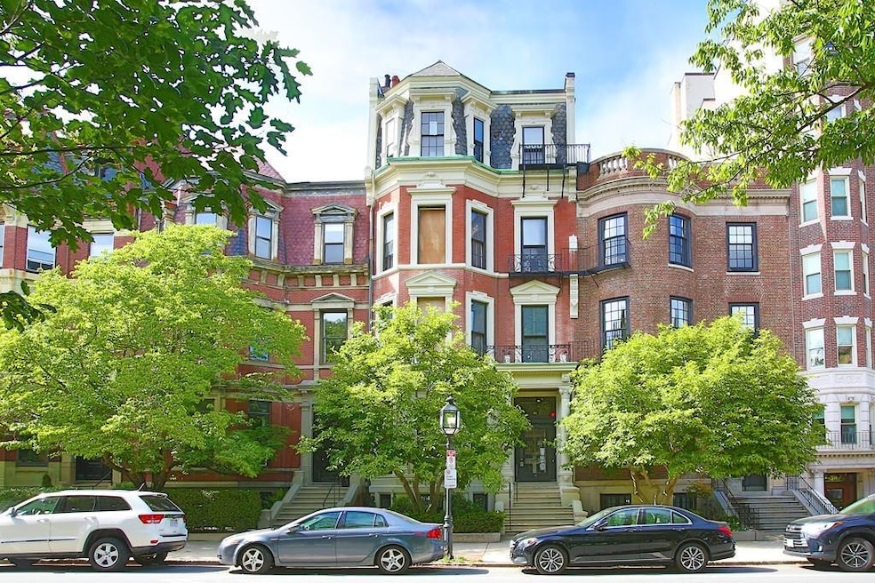 315 Commonwealth Ave, Boston, MA 02115 - photo 1