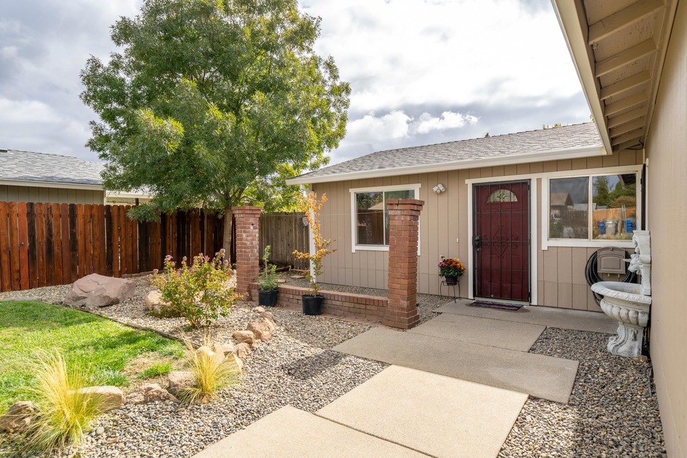 4269 Ormsby Way