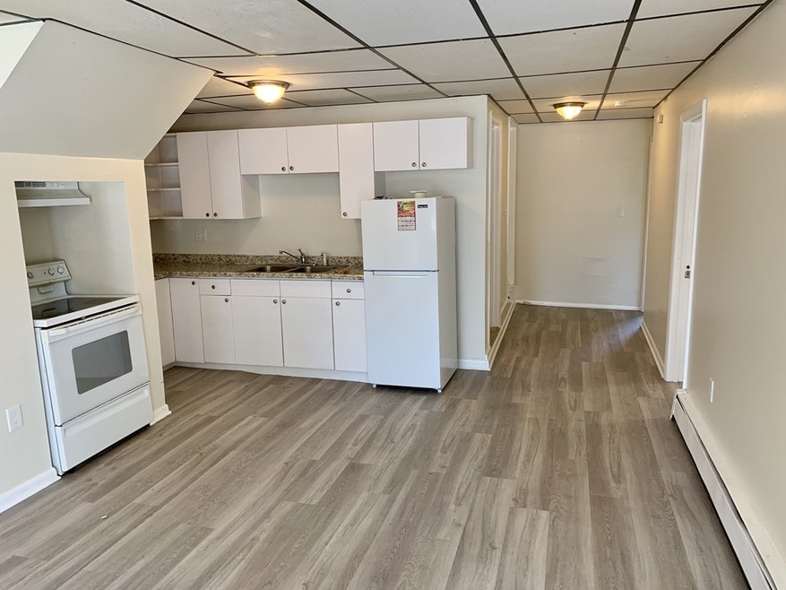 39 Center St unit 1, Methuen, MA 01844 - photo 1