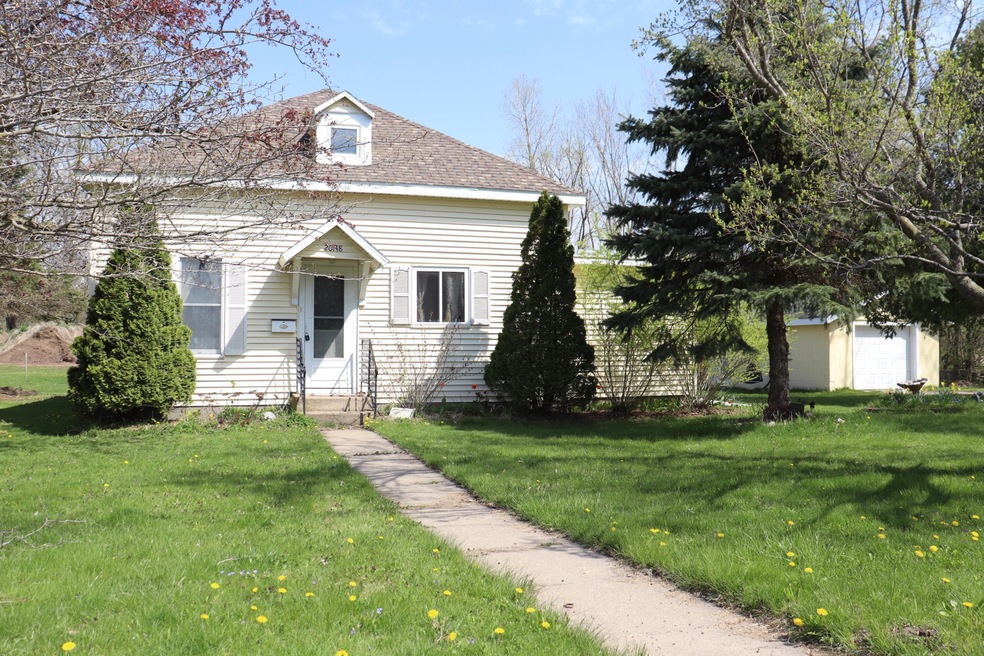 20148 W Mill Rd, Galesville, WI 54630 - photo 1