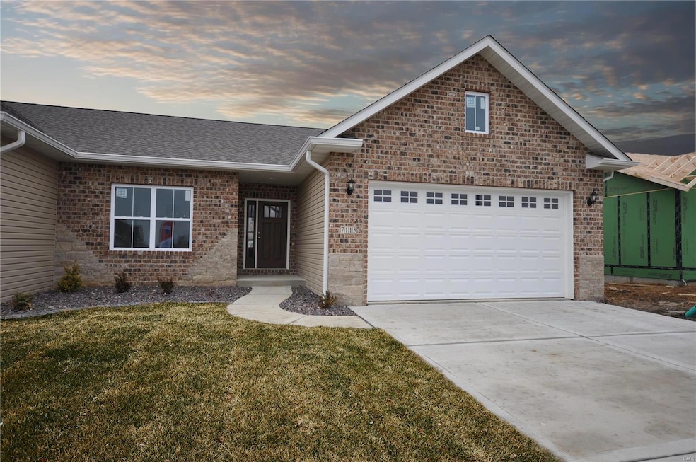 7115 Remington Villa Dr, Maryville, IL 62062 - photo 1