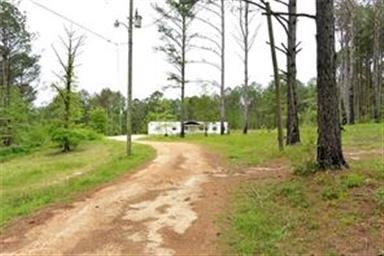 WELCOME TO 838 OLD SALEM RD. IN ECLECTIC AL.
