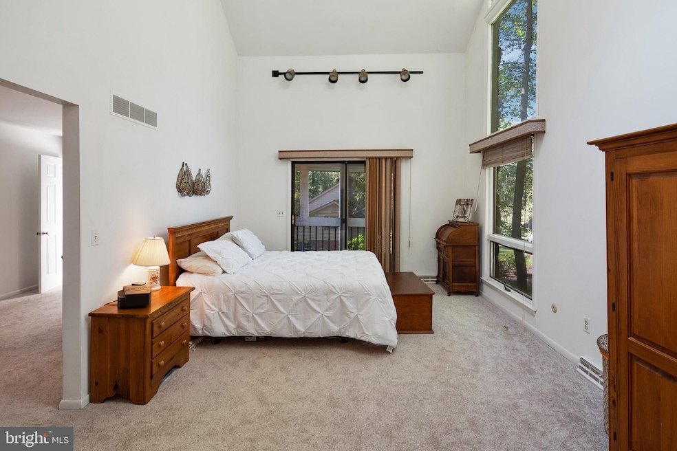 722 Foxdale Rd, Wilmington, DE 19803 - photo 1