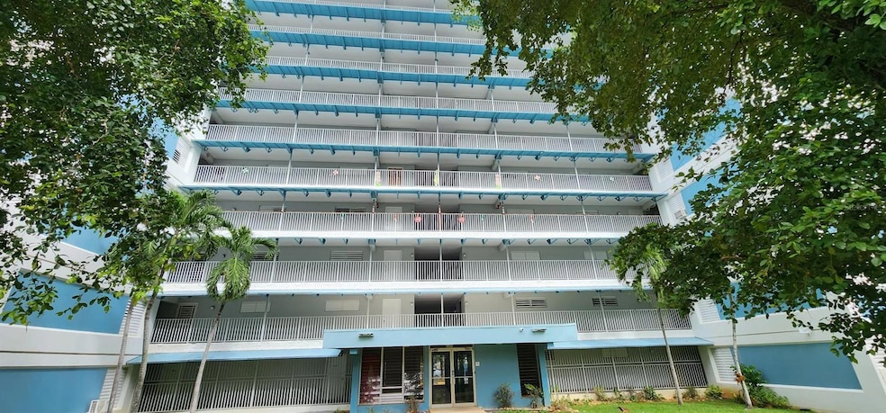 COND. LOS ALMENDROS Apt 202 unit 202, San Juan, PR 00924 - photo 1