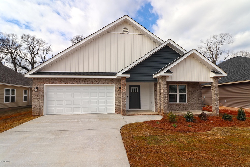 133 Hawks Ridge - Front 2 (1)