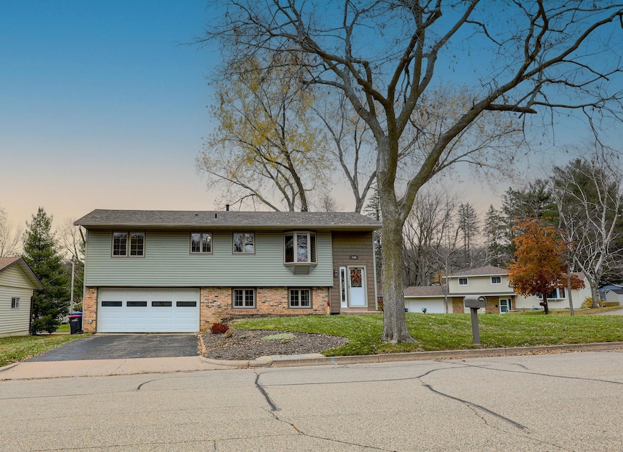 Sold $315,000