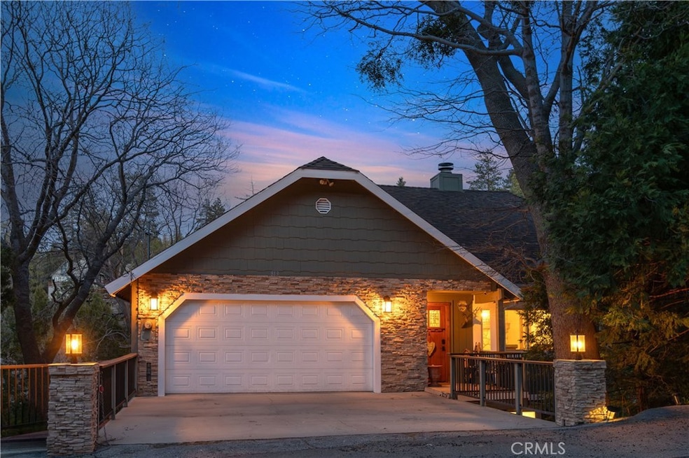 813 Brentwood Dr, Lake Arrowhead, CA 92352 - photo 1