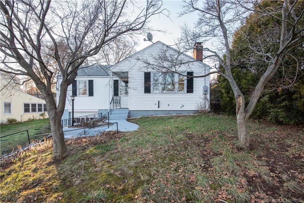 9 Randal Ave, West Hartford, CT 06110 - photo 1