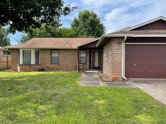 1901 W Honolulu St, Broken Arrow, OK 74012 - photo 1