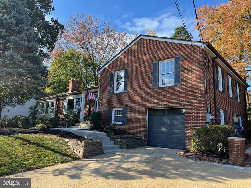 6910 Baylor Dr, Alexandria, VA 22307 - photo 1