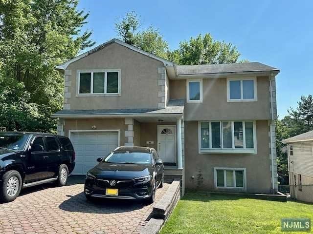 10 W Bayview Ave, Englewood Cliffs, NJ 07632 - photo 1