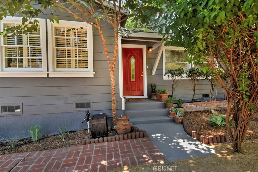 22528 Avenue San Luis, Woodland Hills, CA 91364 - photo 1