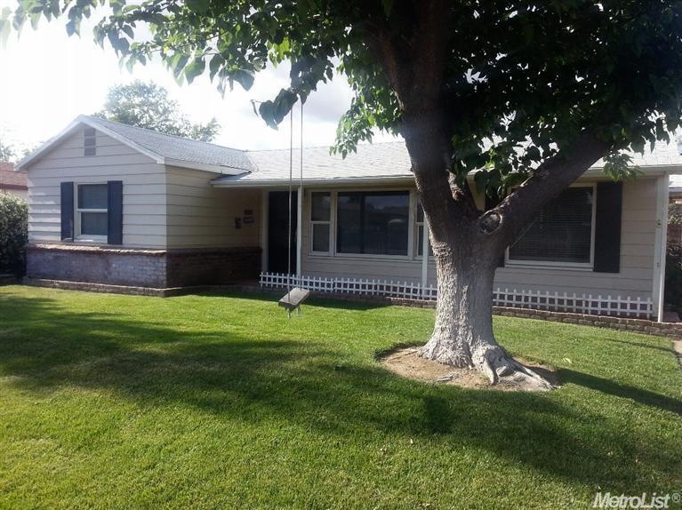 4613 E Acampo Rd, Acampo, CA 95220 - photo 1