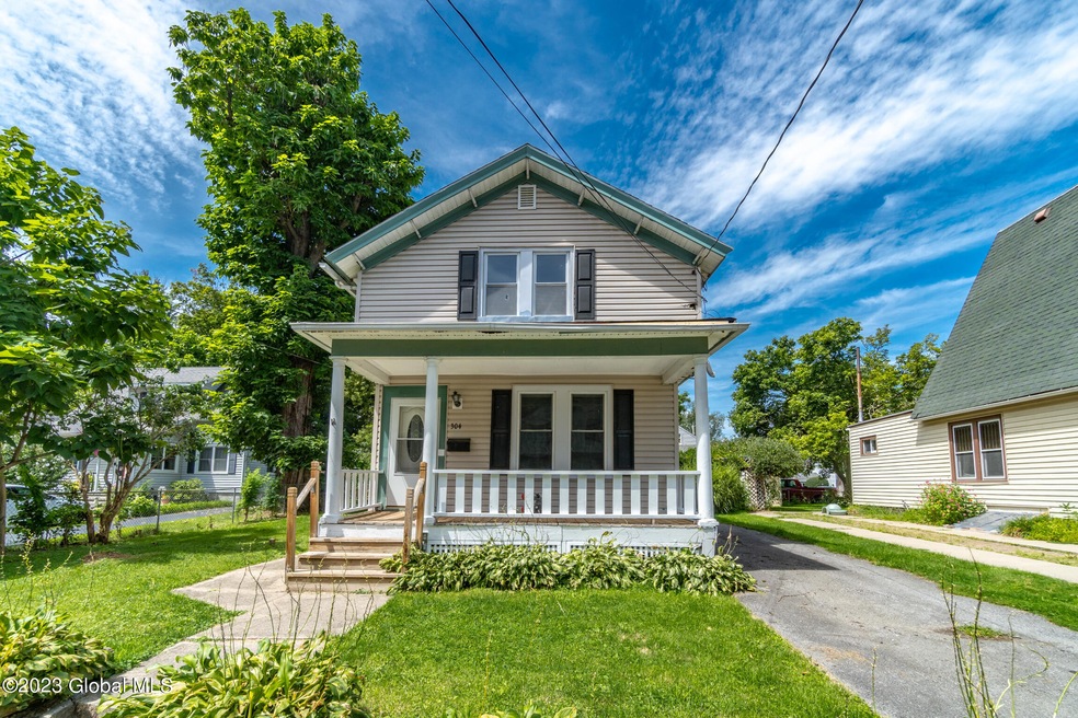 304 S Ten Broeck St, Schenectady, NY 12302 - photo 1