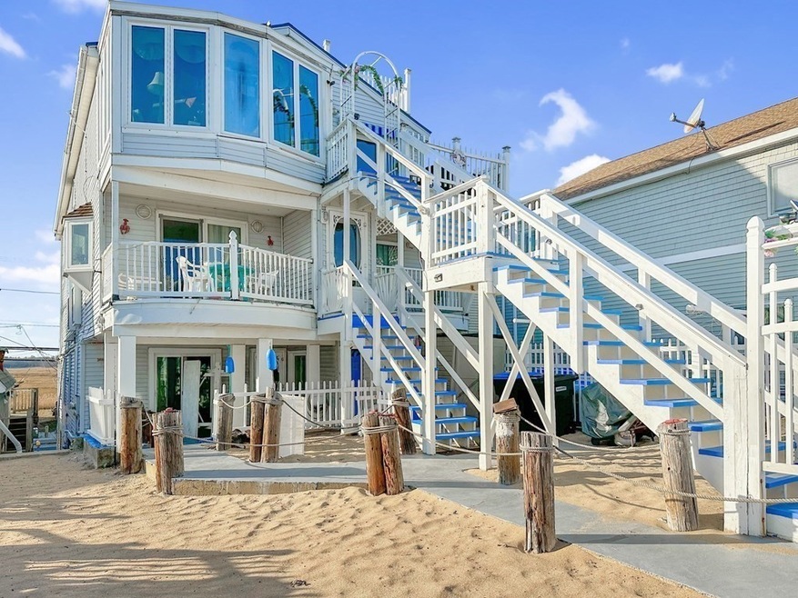 250 N End Blvd unit 3, Salisbury, MA 01952 - photo 1