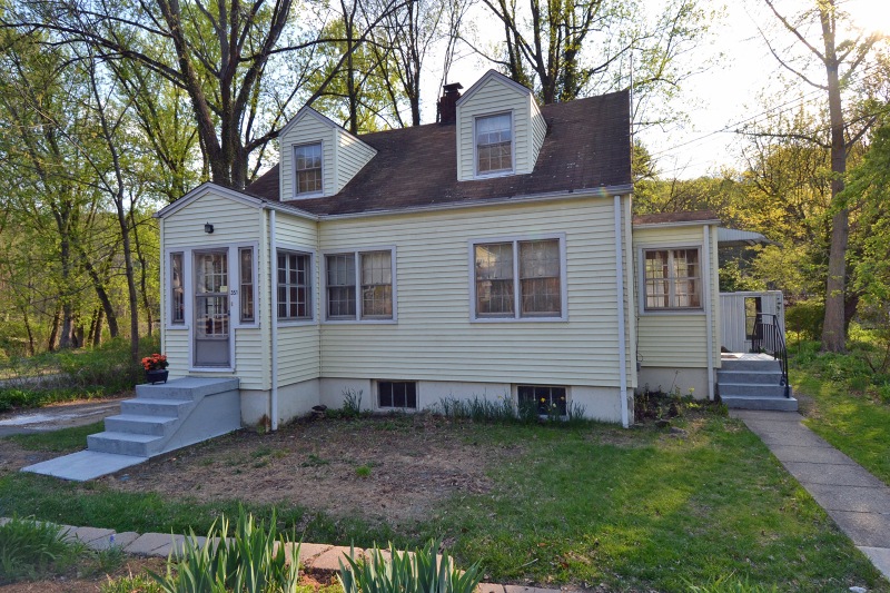 351 Hamburg Turnpike, Butler, NJ 07405 - photo 1