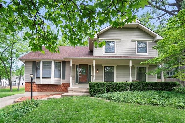 13046 W 102nd St, Lenexa, KS 66215 - photo 1