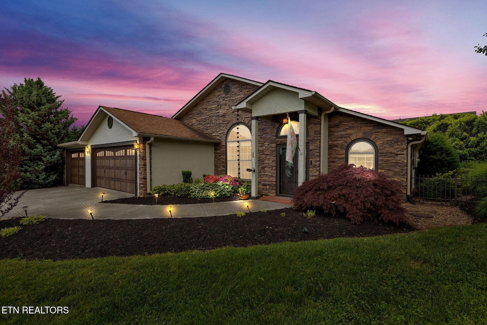 Sold $470,500 • Co-Listing Agent