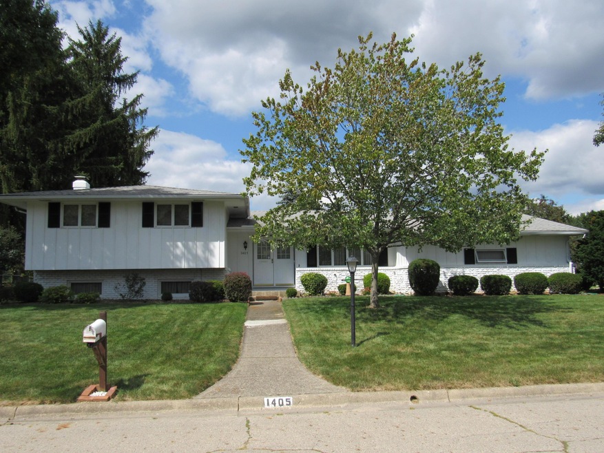 1405 Lonsdale Rd, Columbus, OH 43232 - photo 1