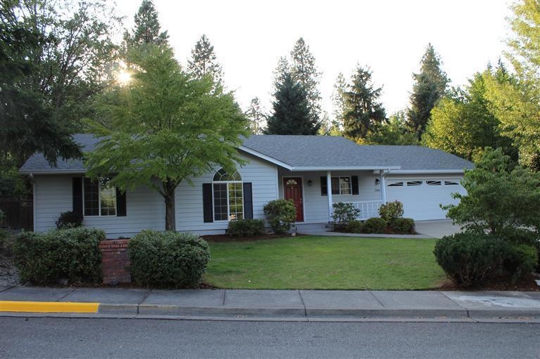 2500 NW Lassen Way, Grants Pass, OR 97526 - photo 1