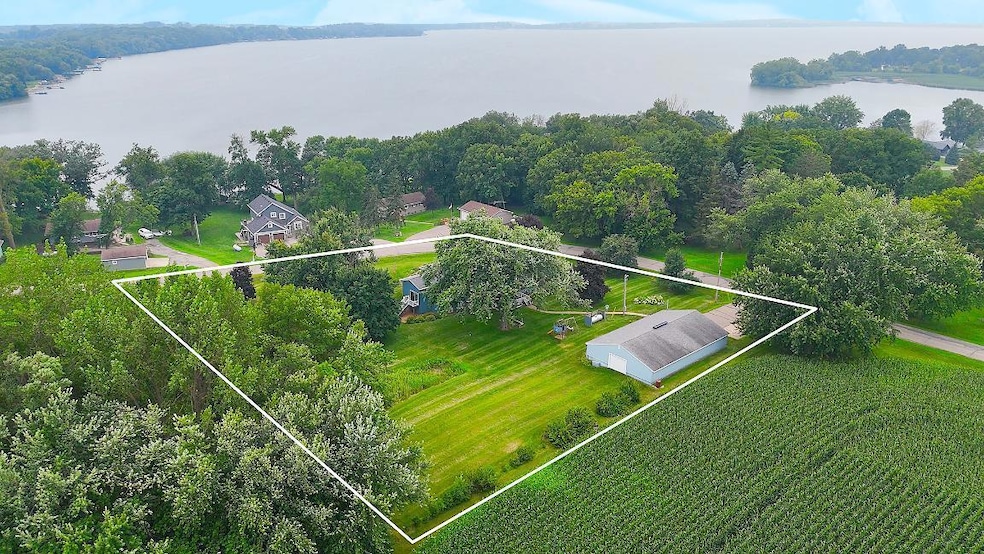 Pending $349,900 • Co-Listing Agent