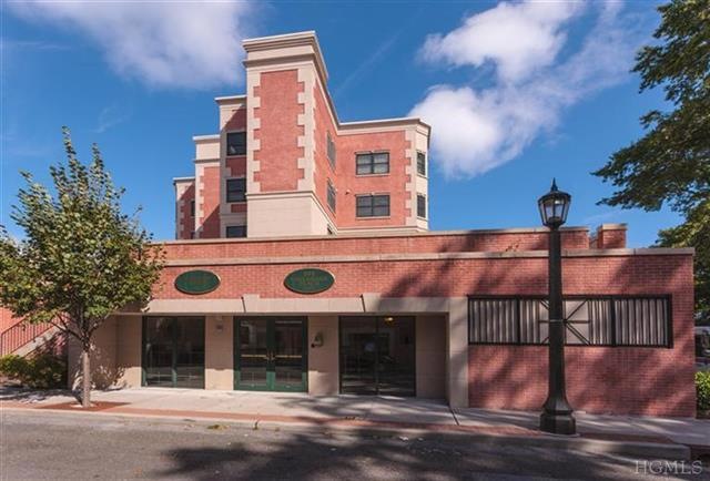 101 Sheldrake Place unit 28, Mamaroneck, NY 10543 - photo 1