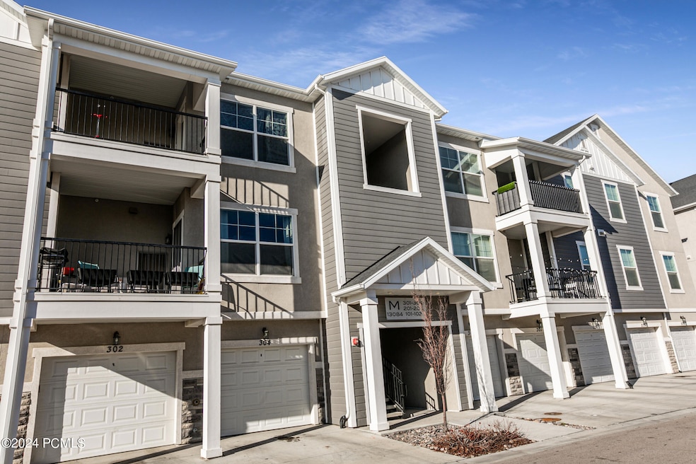 13084 S Tortola Dr unit 204, Herriman, UT 84096 - photo 1