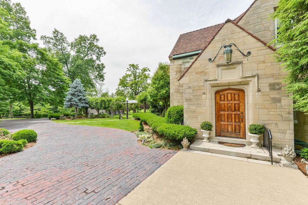 404 Highland Ave, New Albany, IN 47150 - photo 1