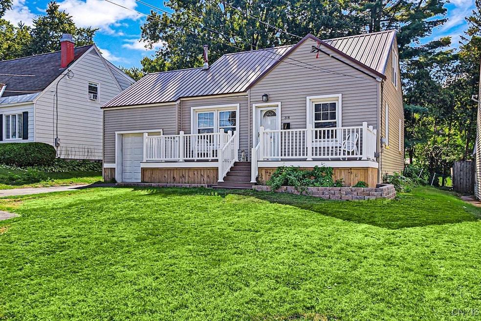 38 Evalon Rd, New Hartford, NY 13413 - photo 1