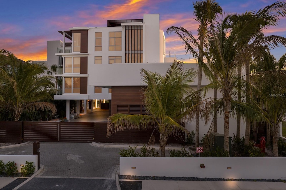 For Sale $8,500,000 • Co-Listing Agent