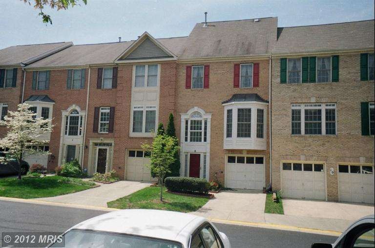 8 Chippewa Ct, Silver Spring, MD 20906 - photo 1