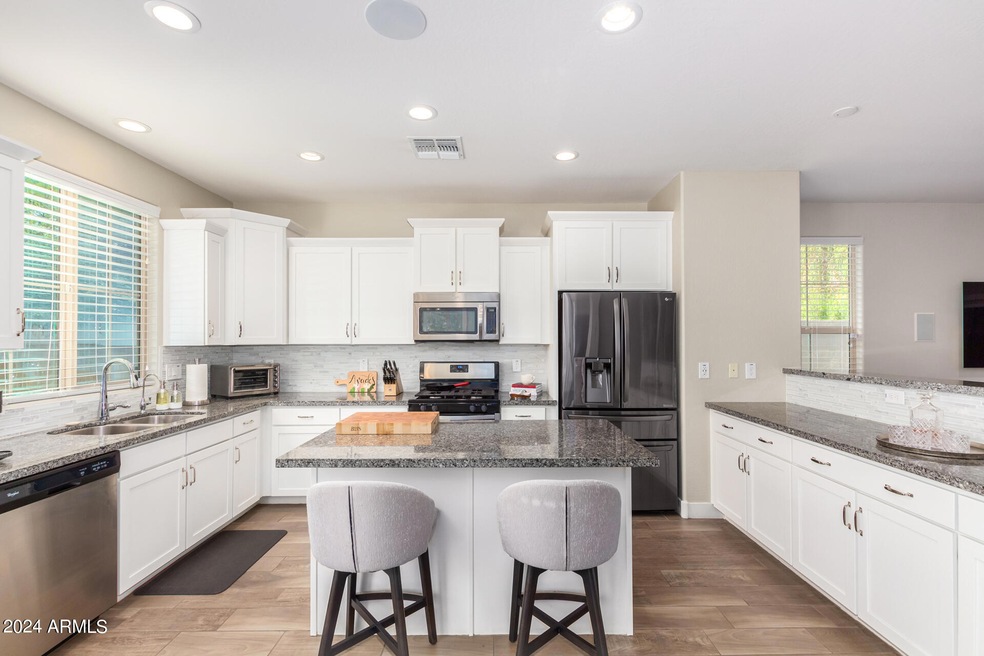 Eat in Kitchen