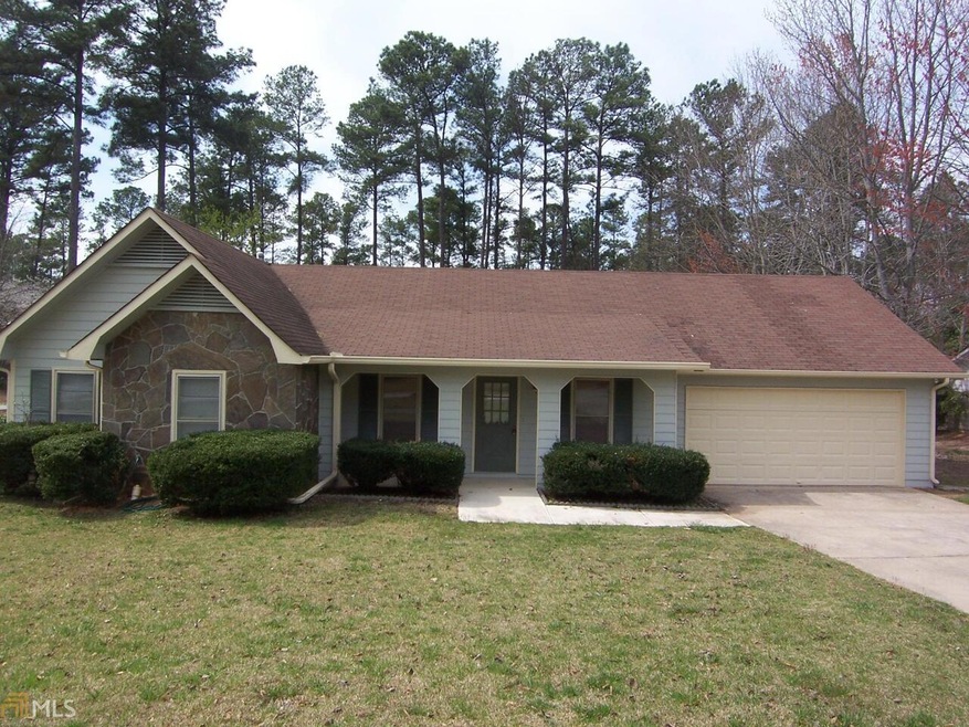 201 Bella Rosa, Peachtree City, GA 30269 - photo 1