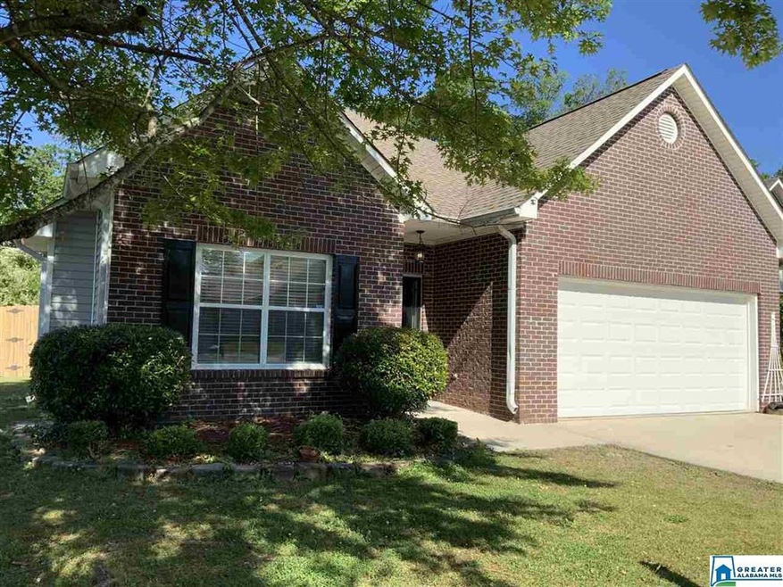 5104 Cantebury Ct, Center Point, AL 35215 - photo 1