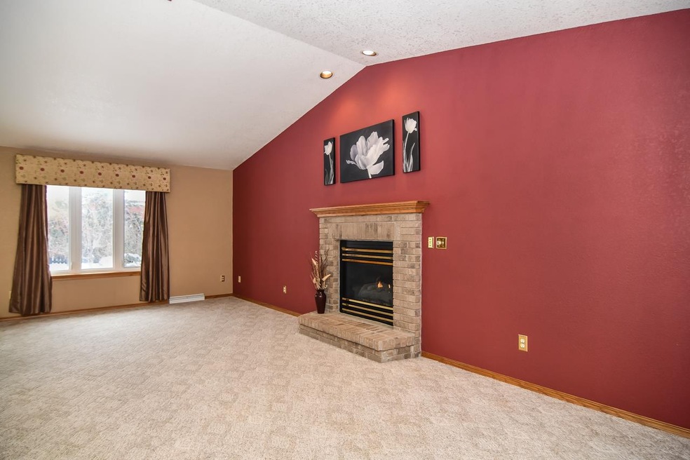 N322 Eastowne Ct, Appleton, WI 54915 - photo 1