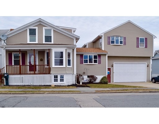 14 Puritan St, South Dartmouth, MA 02748 - photo 1