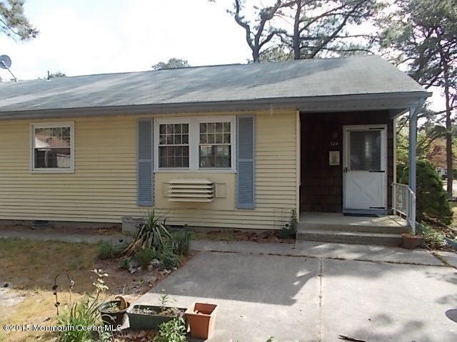 12D Canton Dr unit A, Whiting, NJ 08759 - photo 1