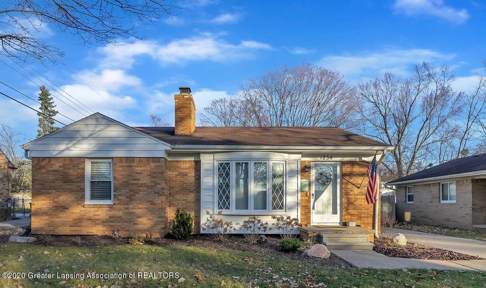 02-1234 N Magnolia-windowstill-real