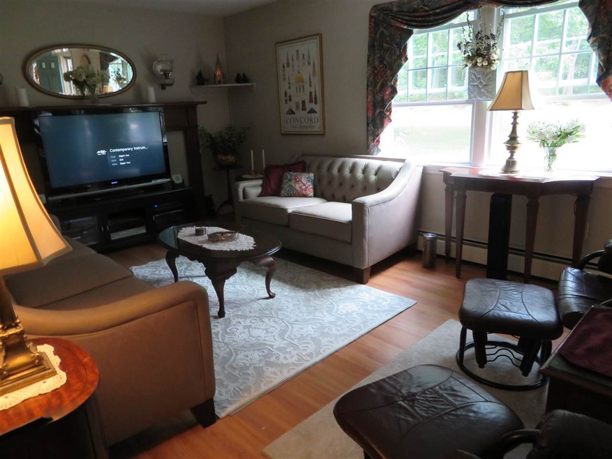 87 Hooksett Turnpike, Concord, NH 03301 - photo 1