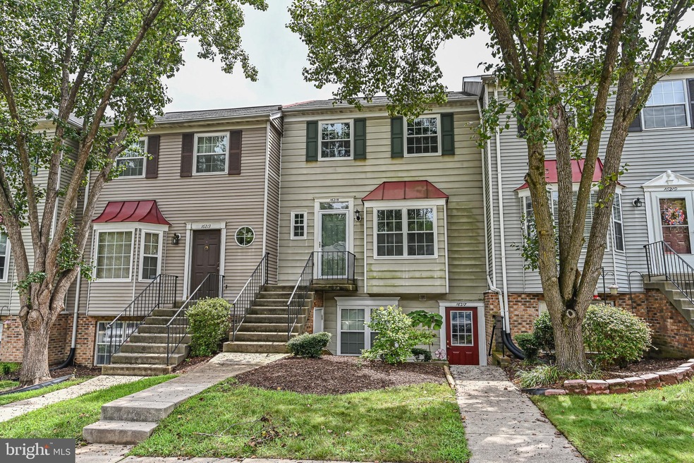 16215 Taconic Cir, Dumfries, VA 22025 - photo 1