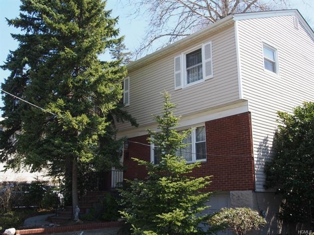 636 Kimball Ave, Yonkers, NY 10704 - photo 1