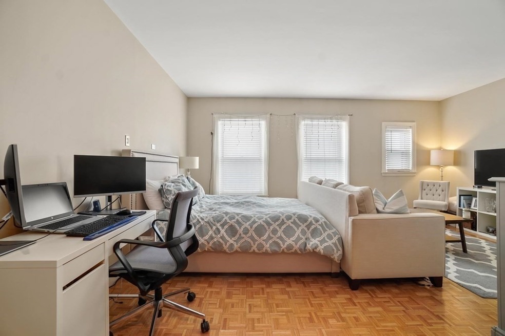 416 Commonwealth Ave unit 119, Boston, MA 02215 - photo 1