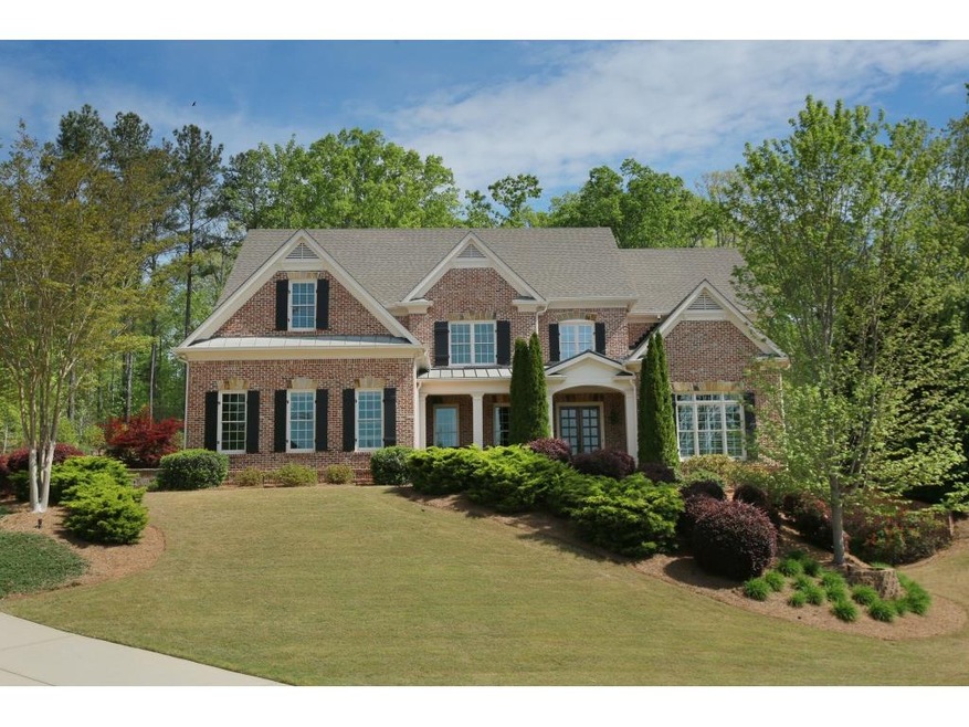 Luxurious executive home in a prestigious, gated R