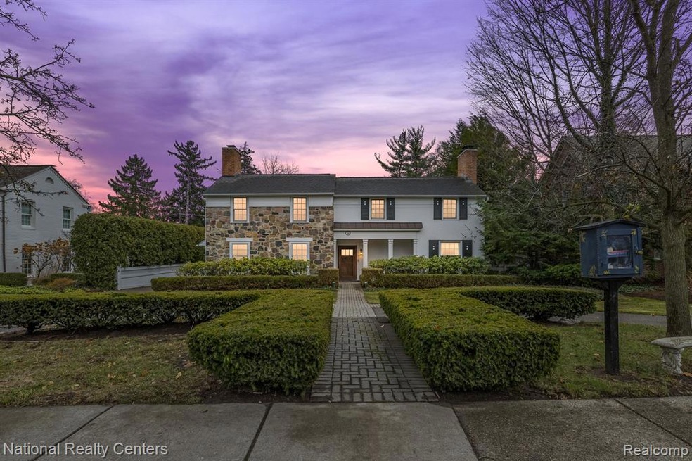 Welcome to 746 Puritan Avenue