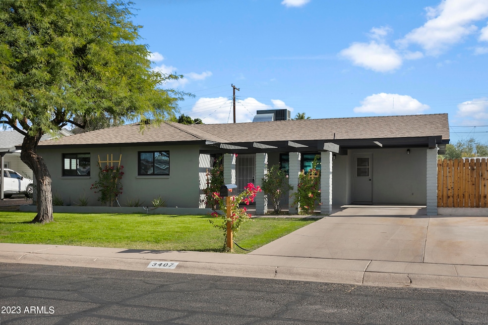 3407N44thPl002