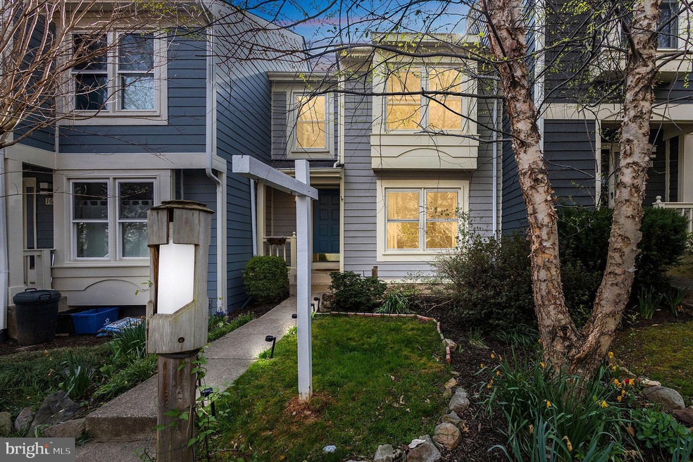 1624 Oak Spring Way, Reston, VA 20190 - photo 1