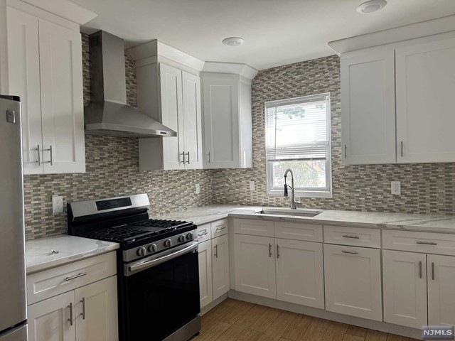 143 W 2nd St unit 2, Clifton, NJ 07011 - photo 1