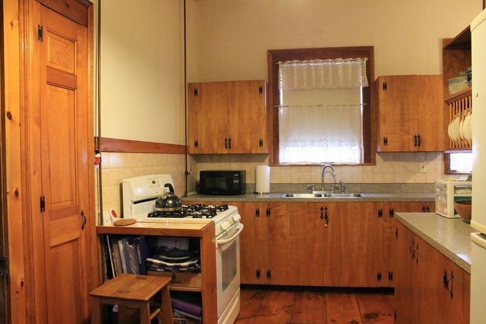 110 Hamilton St, Dorchester, MA 02125 - photo 1