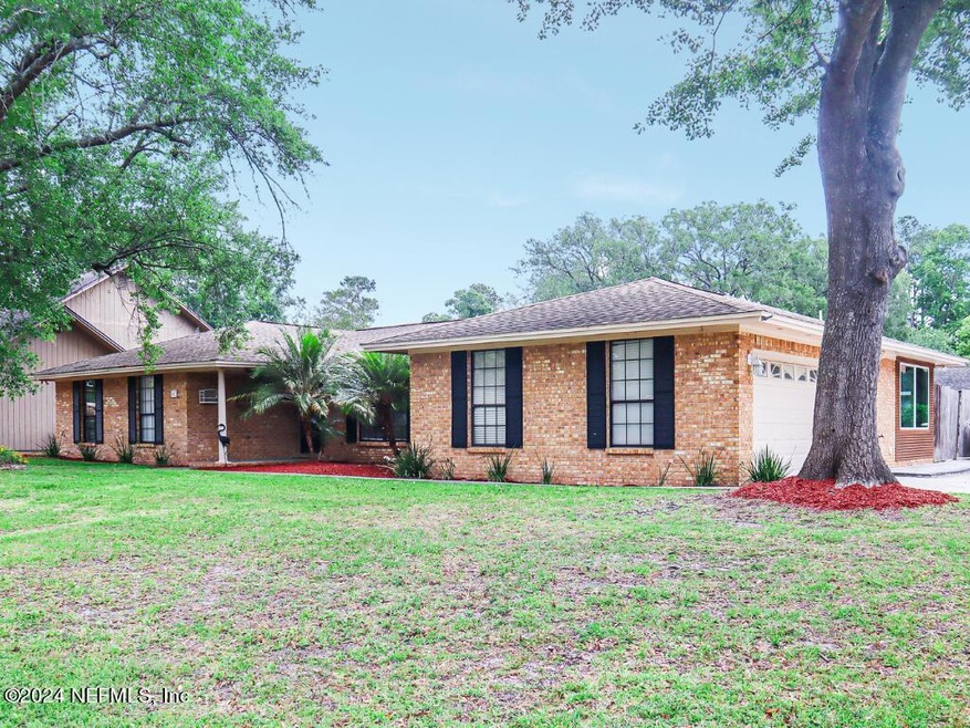 465 Tahitian Terrace, Jacksonville, FL 32216 - photo 1