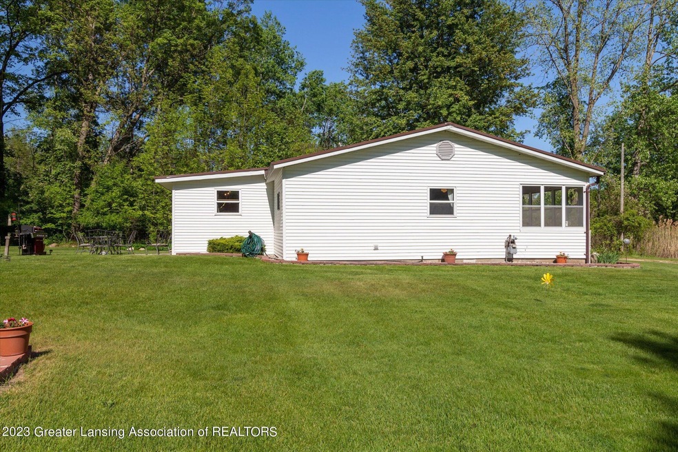 02-7071-Windoga-Lake-Dr-Weidman-MI-48893